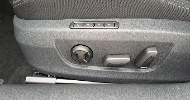 Skoda Superb cena 189590 przebieg: 10, rok produkcji 2024 z Skalbmierz małe 301